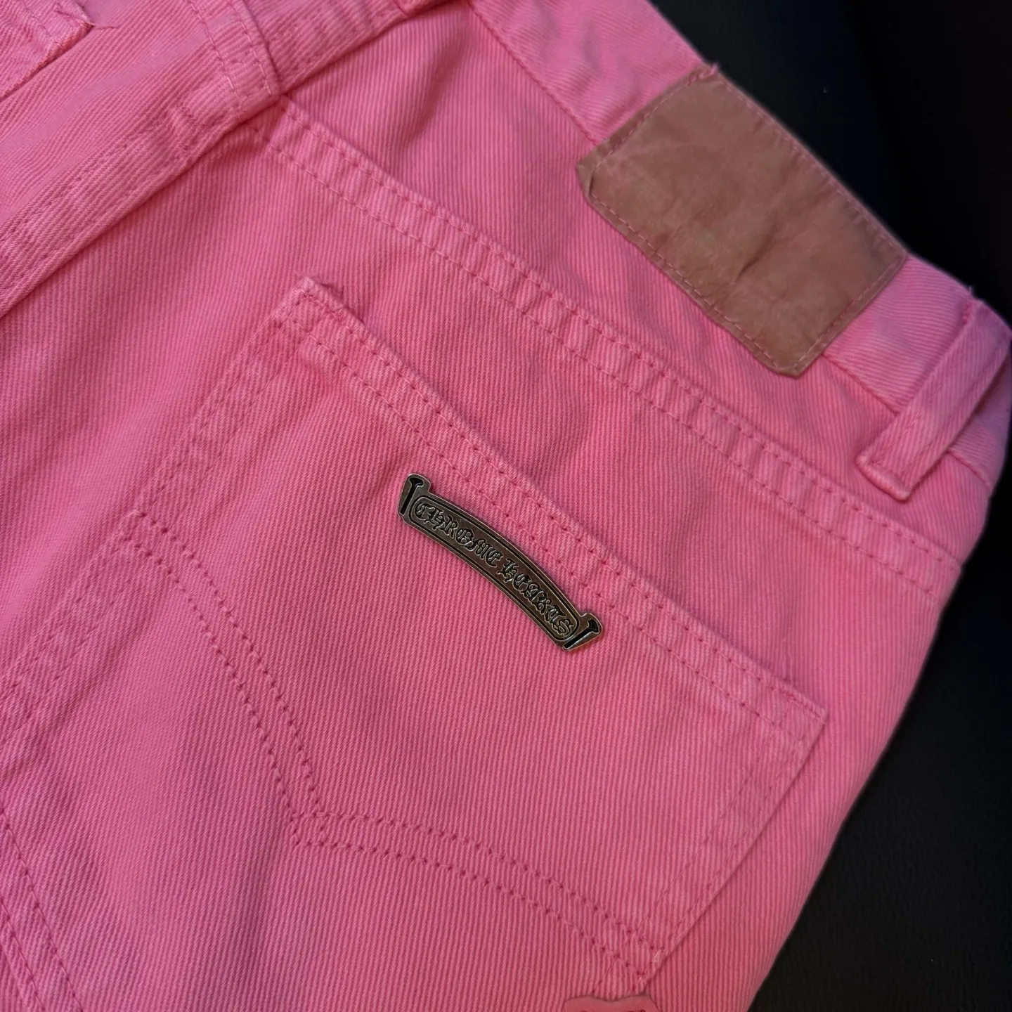 P300 Style number: D343 Chrome Hearts CH gram limited pink leather jeans Color: rose pink Size: S M L